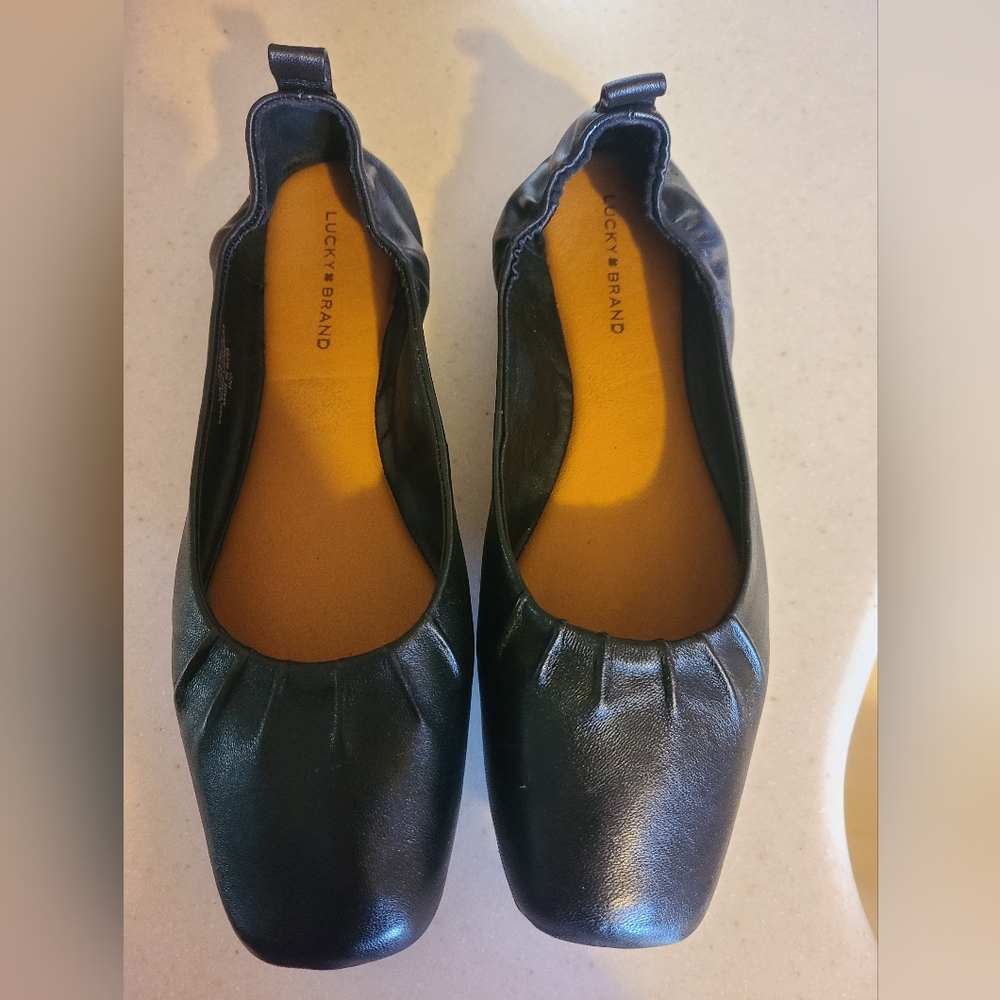 SOLD Lucky Brand Black Leather Flats